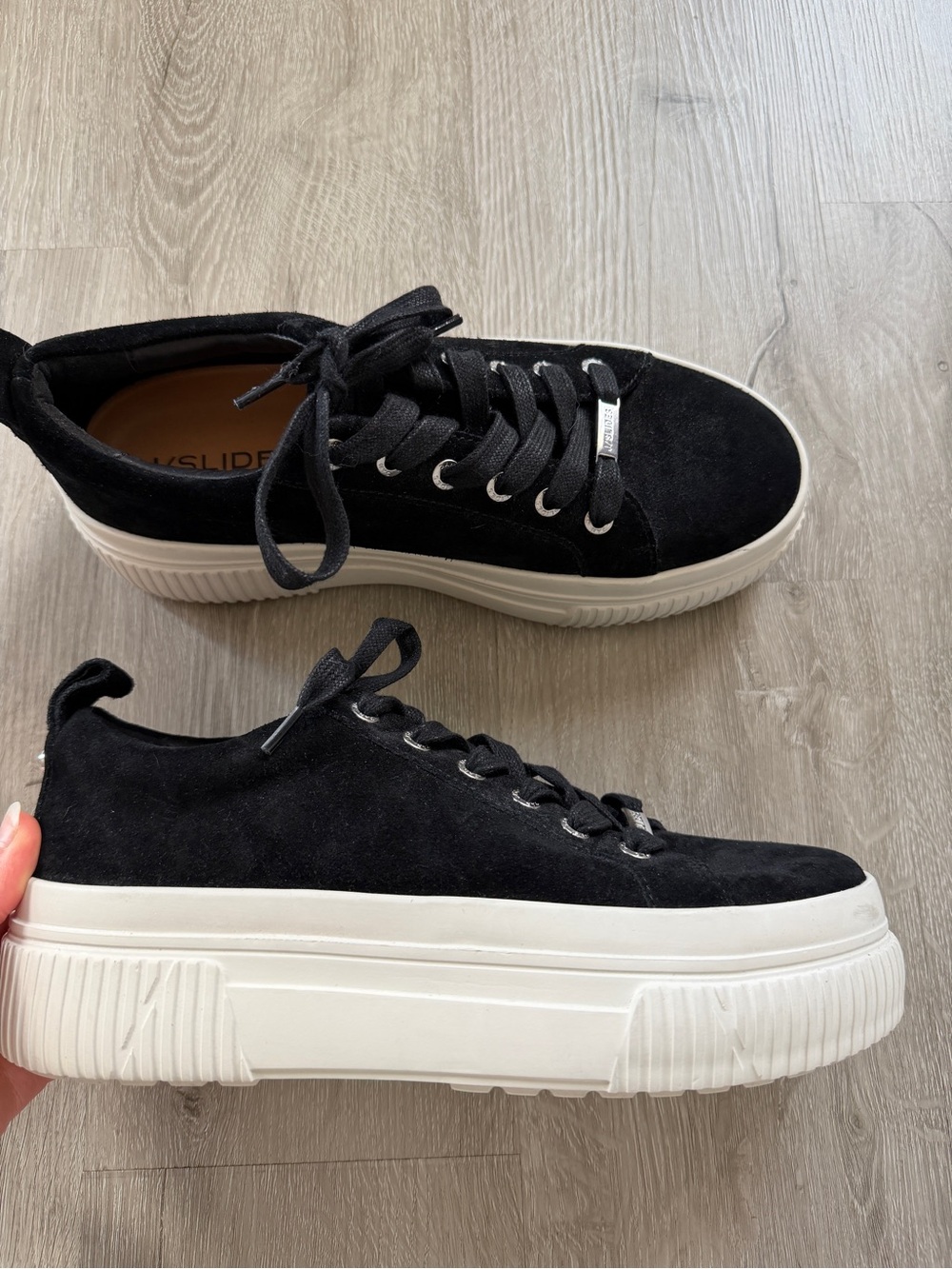 J/Slides Black Suede Lace Up Platform Sneakers 8M
